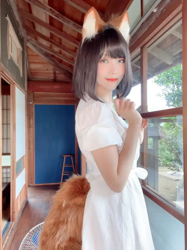 ElyEE子 - NO.116【寫真7月訂閱】B- Dongitsune ~White dress白洋裝狐少女 11